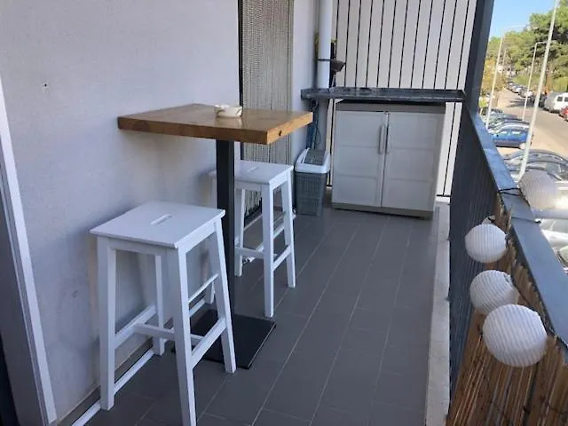 아파트 House Carmen 2 몬뜨고르두