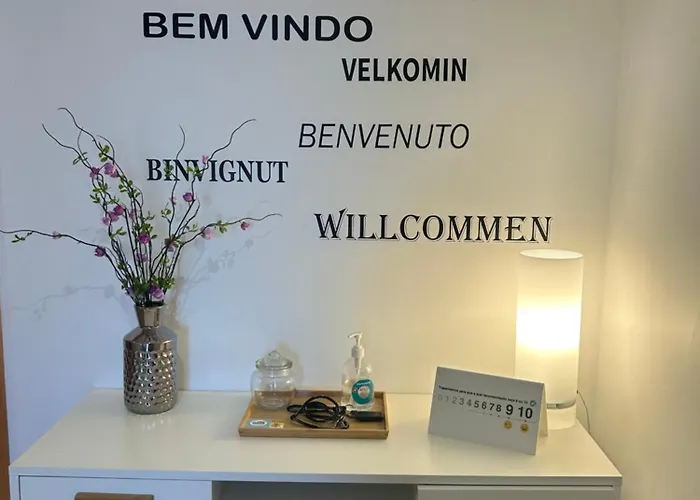 아파트 House Carmen 2 몬뜨고르두